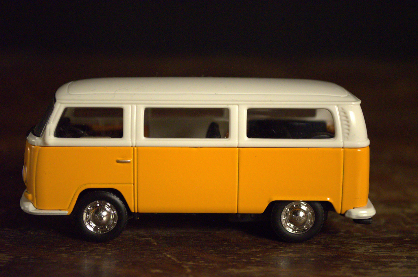 Orange Volkswagen Type 2 Bus Die Cast 1/42 Scale