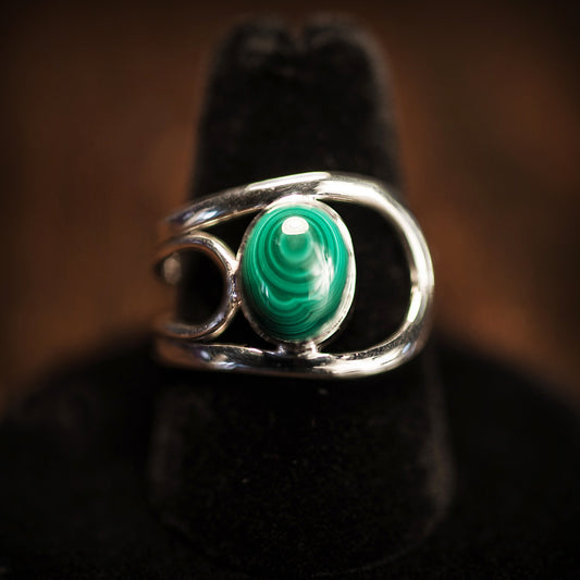 Small Design Malachite Ring