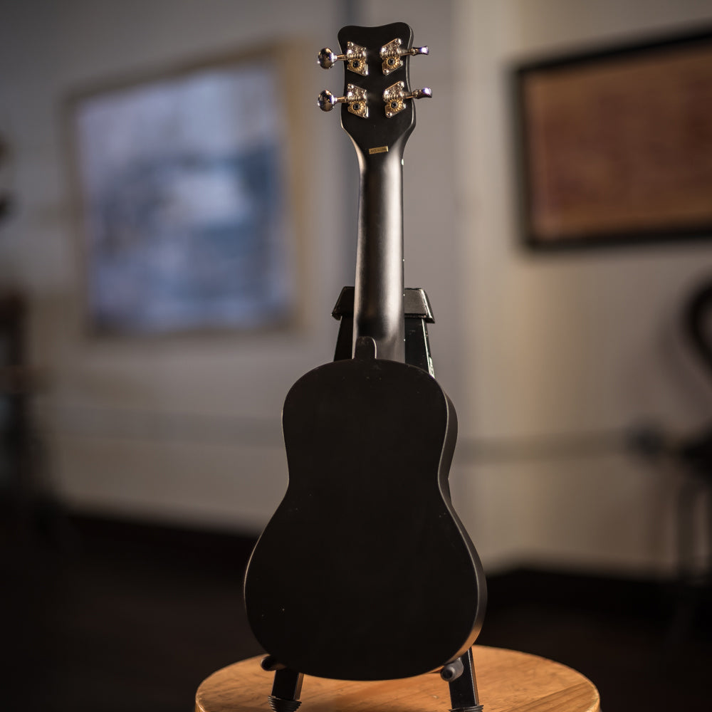 Kohala Tiki Ukulele, Soprano, Black
