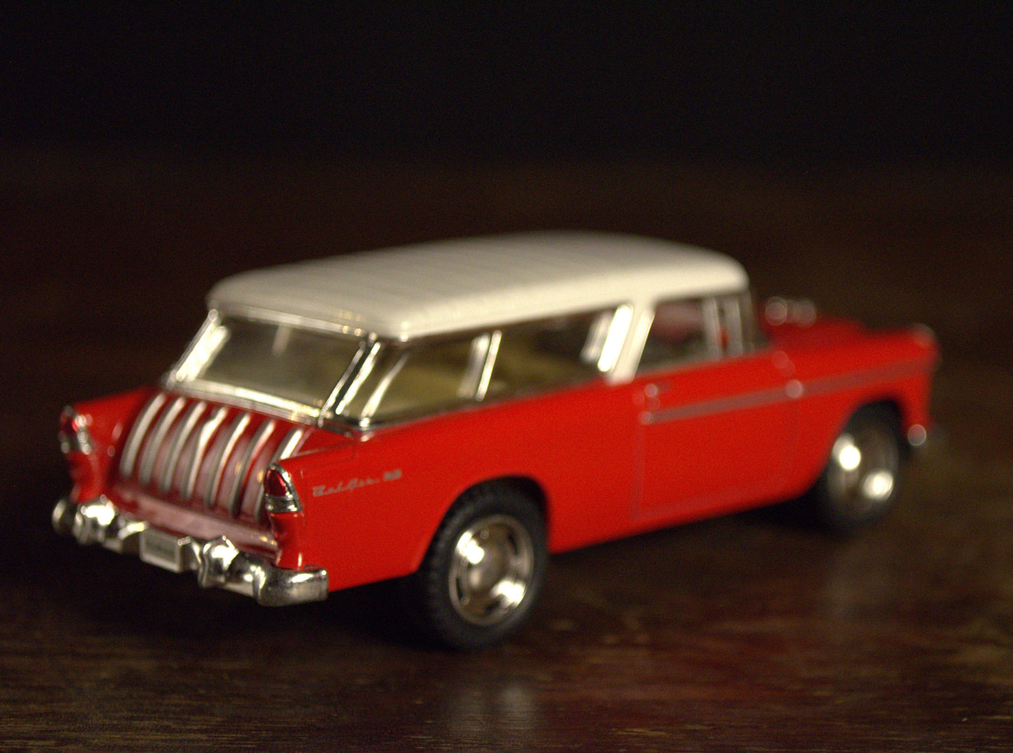1955 Chevy Nomad Die Cast Scale 1/40