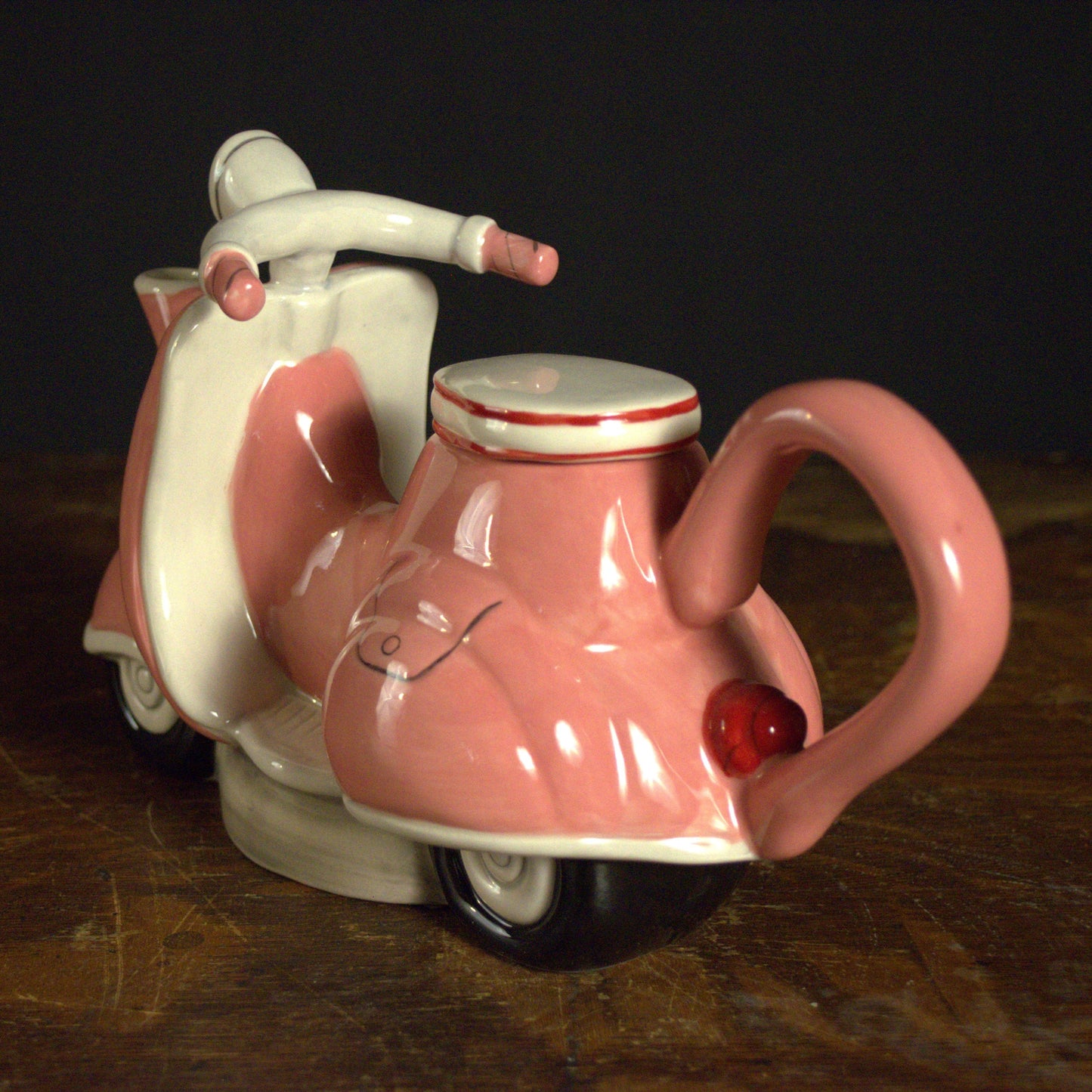 Italian Scooter Teapot aschwab