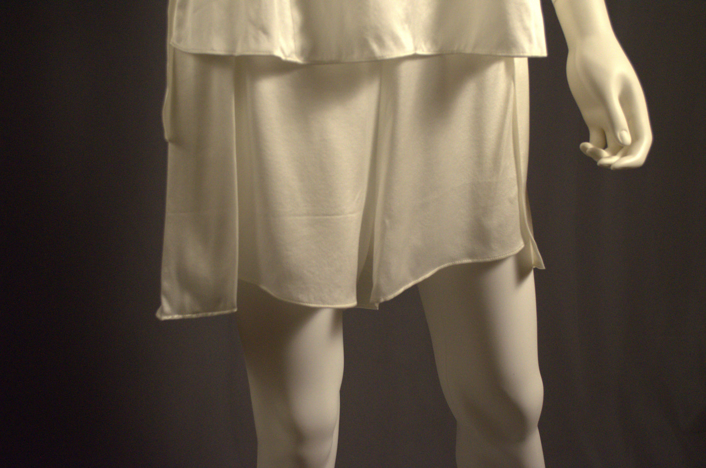 Silk Shorts Ivory