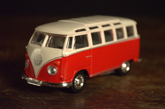 Red Volkswagen Van Samba Die Cast 1/40 Scale