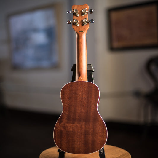 Kohala Akamai Ukulele, Soprano ( With Binding )